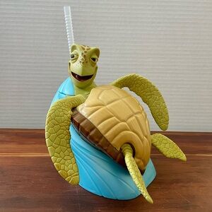 *NWT* Disney Parks 3D Crush Surfer Turtle Character Cup/Tumbler | Finding Nemo